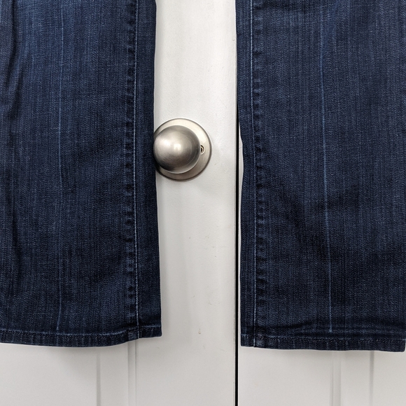 7 for all Mankind Straight Leg Jeans Sz. 24 - Picture 4 of 9